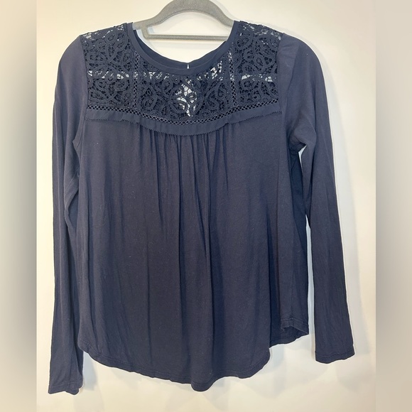 Loft Navy Long Sleeve Rayon Blouse With Lace Bodice And Back Keyhole Neck Size S - Picture 1 of 5
